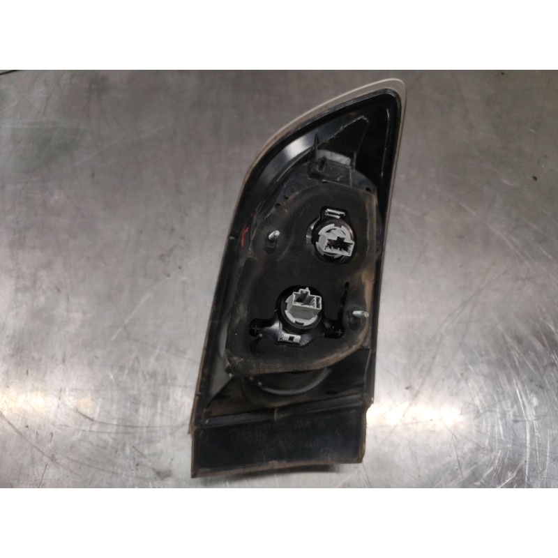 Recambio de piloto trasero derecho para mazda 3 berlina (bk) 1.6 vvt active referencia OEM IAM - Negro 4