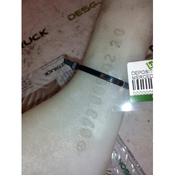 Recambio de deposito expansion para mercedes trucks lk/ln2 1117 o, 1117 lo (158-170cv) referencia OEM IAM 6738690220  