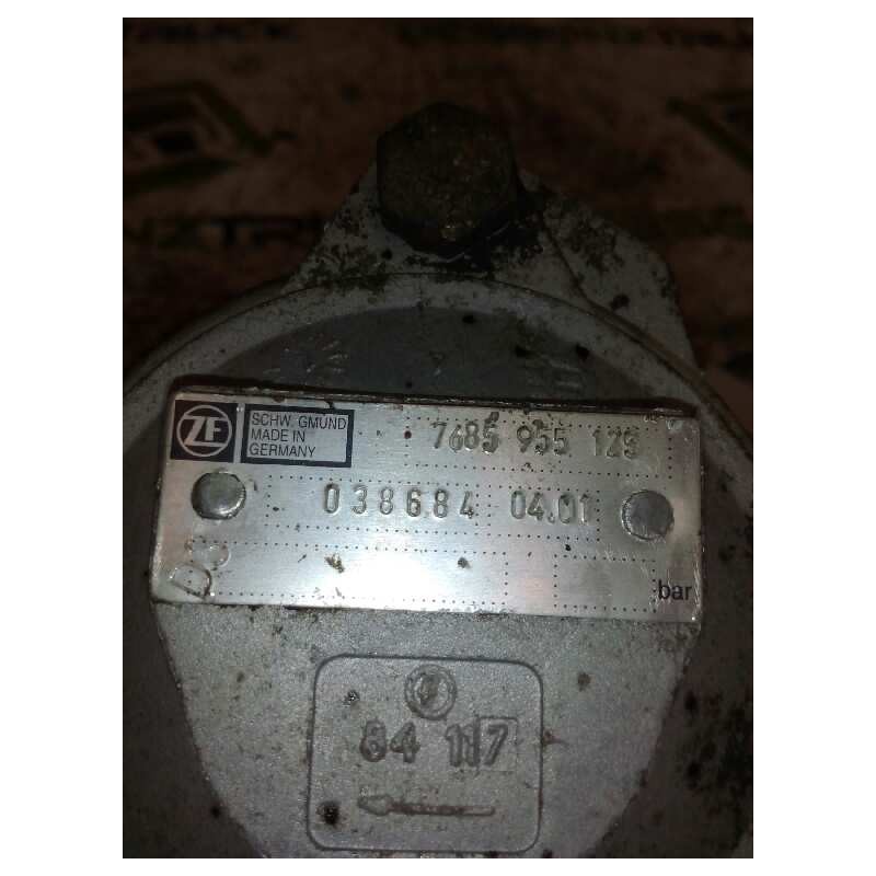 Recambio de bomba direccion para iveco eurotech cursor (mh) fki  (190 e 27) tráfico urbano referencia OEM IAM 7685955125 038684 3