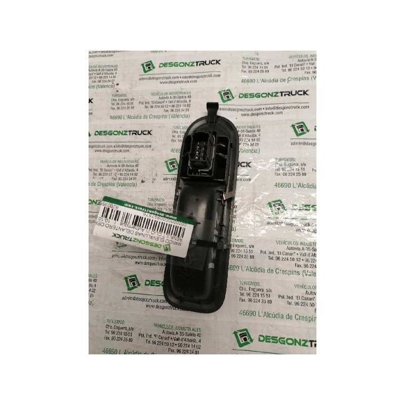 Recambio de mando elevalunas delantero derecho para renault clio iii authentique referencia OEM IAM 8200356517B 6 PINS - Rojo 2