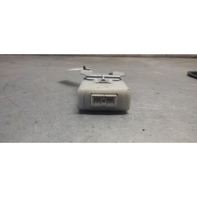 Recambio de modulo electronico para nissan almera (n15) 2.0 diesel referencia OEM IAM 284502N300 2