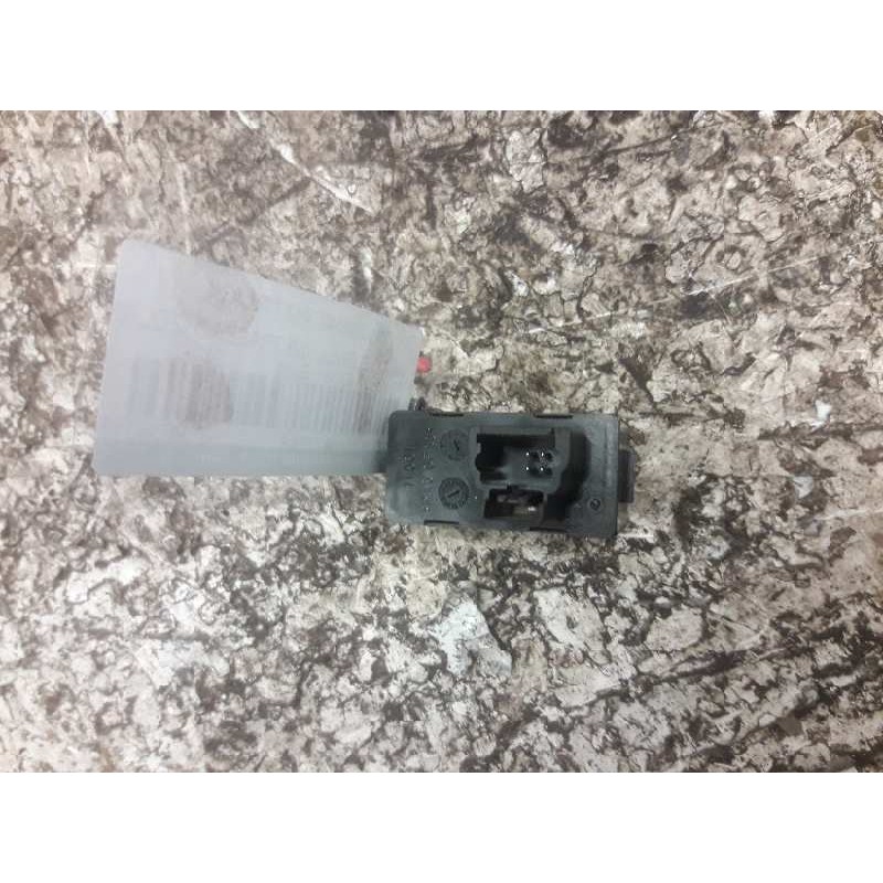 Recambio de mando elevalunas trasero izquierdo para peugeot 407 st sport referencia OEM IAM 96360166XT 4 PINS 3