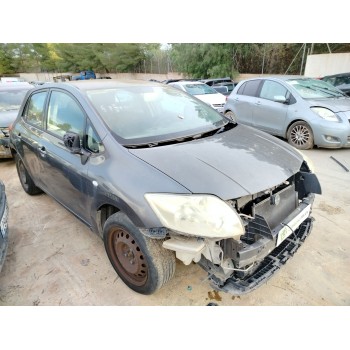 toyota auris (_e15_) del año 2007
