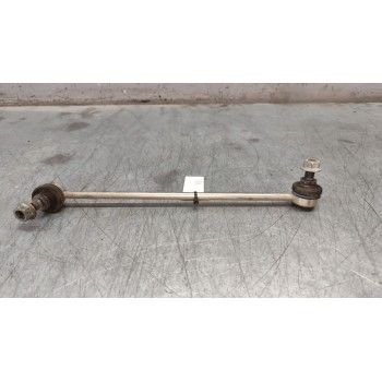 Recambio de bieleta barra estabilizadora delantera para volkswagen passat b6 (3c2) 2.0 tdi referencia OEM IAM   