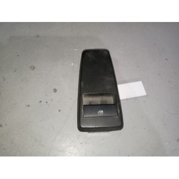 Recambio de mando elevalunas delantero derecho para man tgx 18.xxx fg / 4x2 bl xl referencia OEM IAM 81258067083  