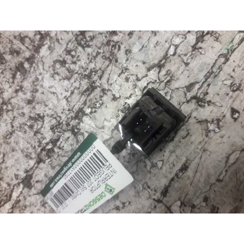 Recambio de interruptor para peugeot 207 sw confort referencia OEM IAM 96570636XT 4 PINS 2