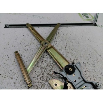 Recambio de elevalunas delantero derecho para kia carnival ii 2.9 cdri ex referencia OEM IAM XH023PA  