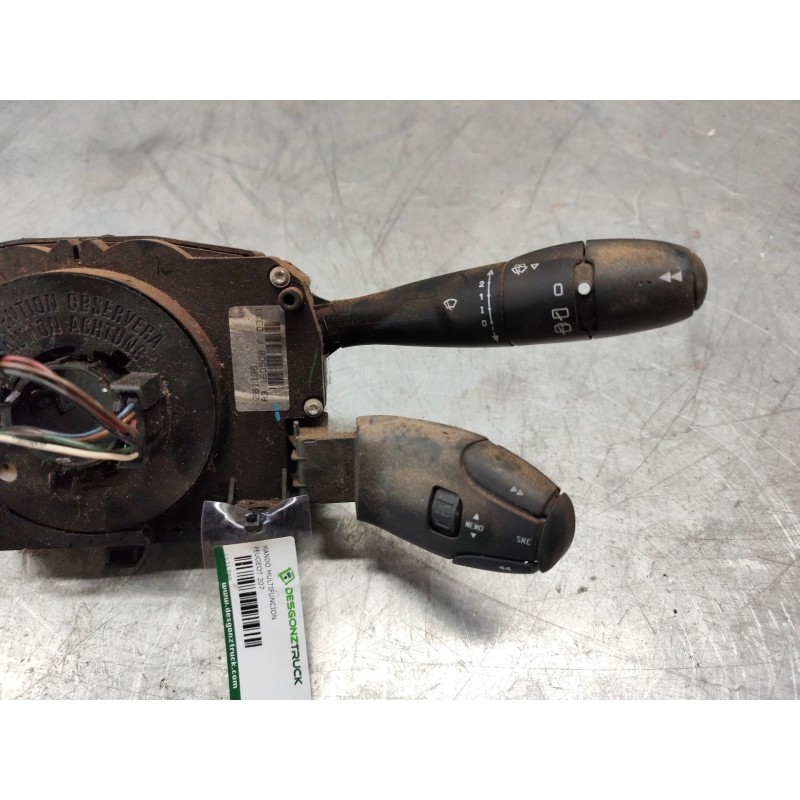 Recambio de mando multifuncion para peugeot 207 urban referencia OEM IAM 96630732XT - Negro 3
