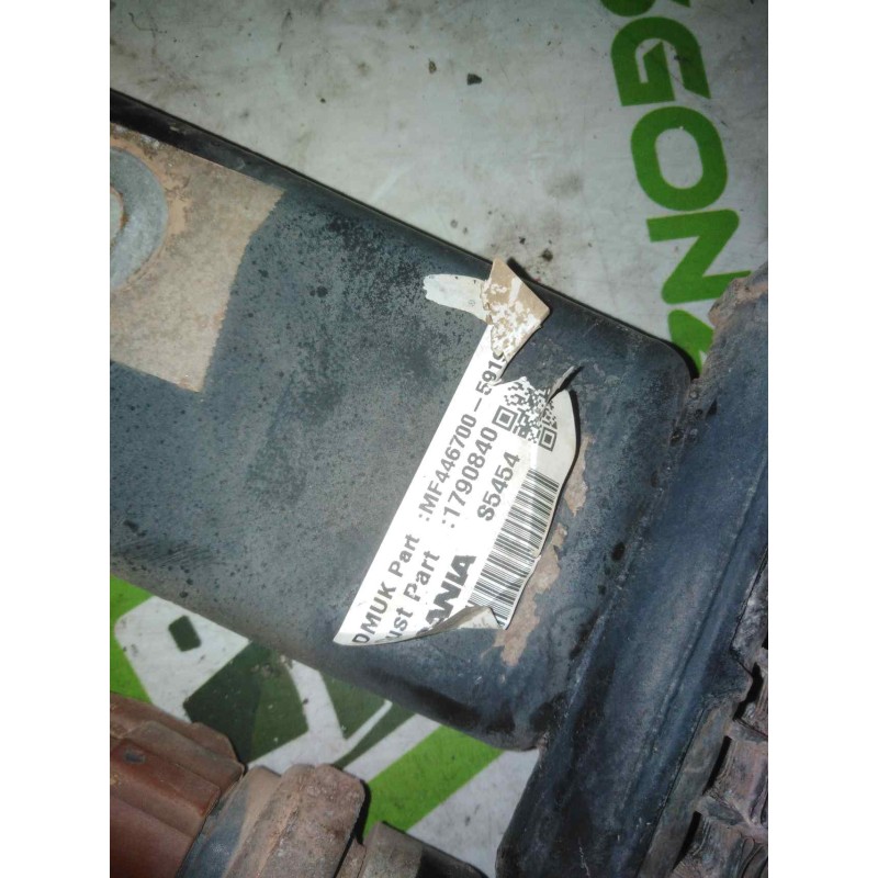 Recambio de condensador / radiador a/a para scania serie p/g/r (l-clase) fsa 880 (4x2)eb largo cr 19 a referencia OEM IAM 179084 - Blanco 2