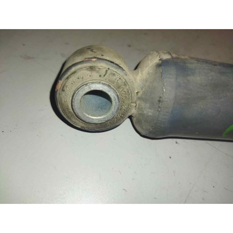 Recambio de amortiguador delantero para iveco daily caja abierta cabina simple 65 c... batalla 3450 referencia OEM IAM 504152177 - Blanco 3
