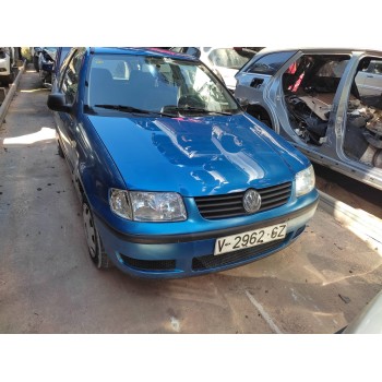 VOLKSWAGEN POLO BERLINA (6N2)