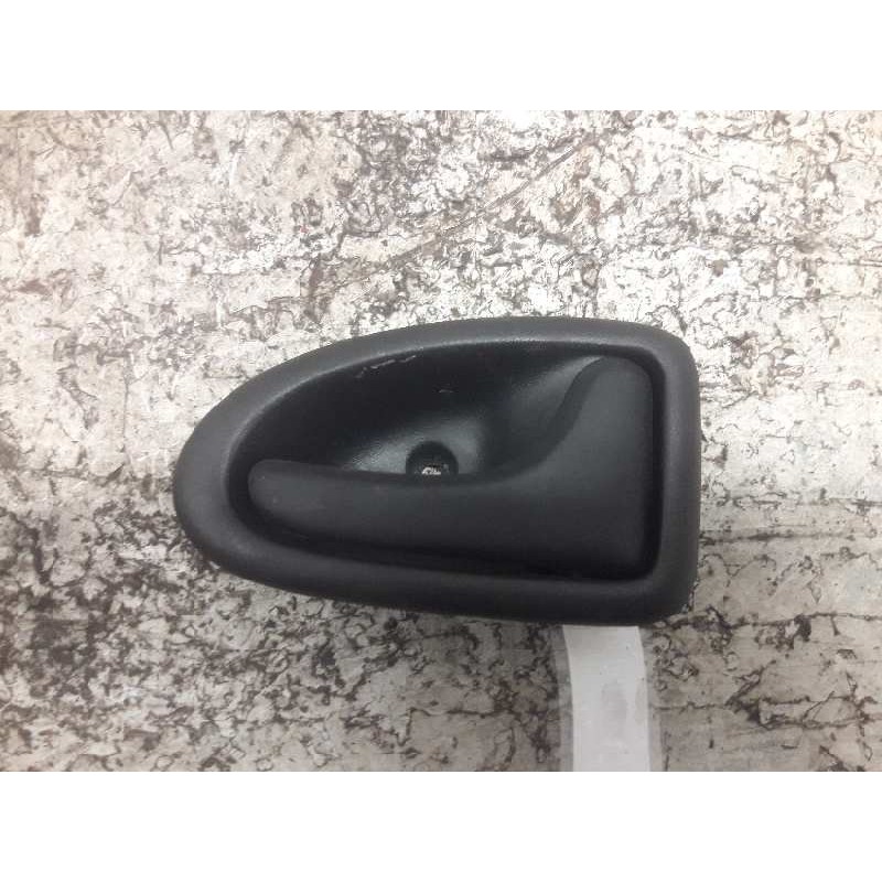 Recambio de maneta interior trasera derecha para renault clio ii fase ii (b/cb0) authentique referencia OEM IAM 7700423888 96012 - Blanco