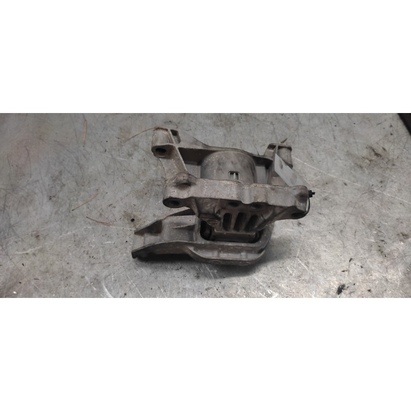 Recambio de soporte motor derecho para peugeot 308 active referencia OEM IAM 4A103720 2