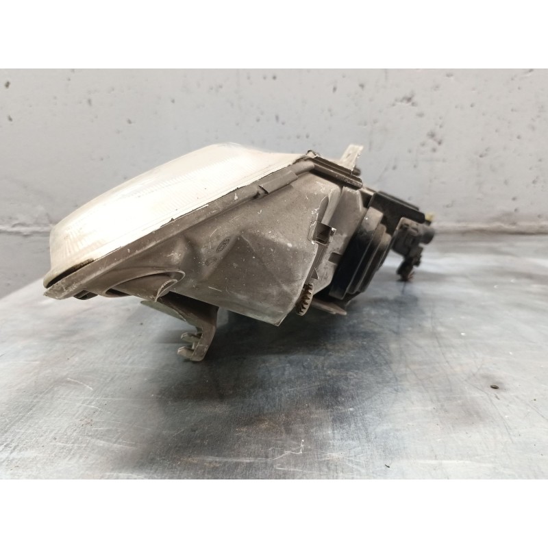 Recambio de faro derecho para renault laguna (b56) 1.8 anade referencia OEM IAM 2
