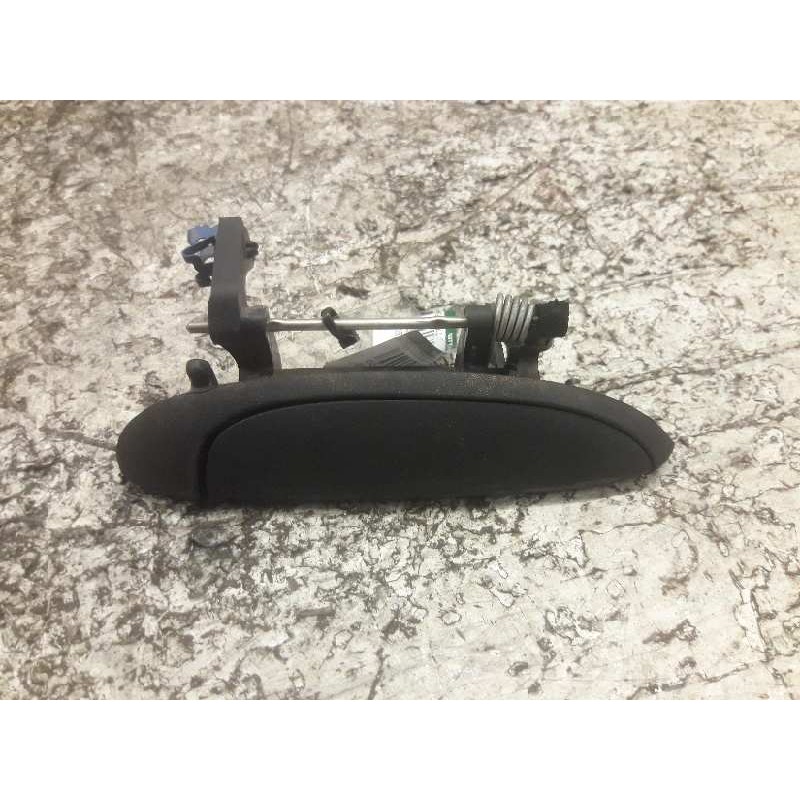 Recambio de maneta exterior trasera derecha para renault clio ii fase ii (b/cb0) authentique referencia OEM IAM 7700426087 - Blanco