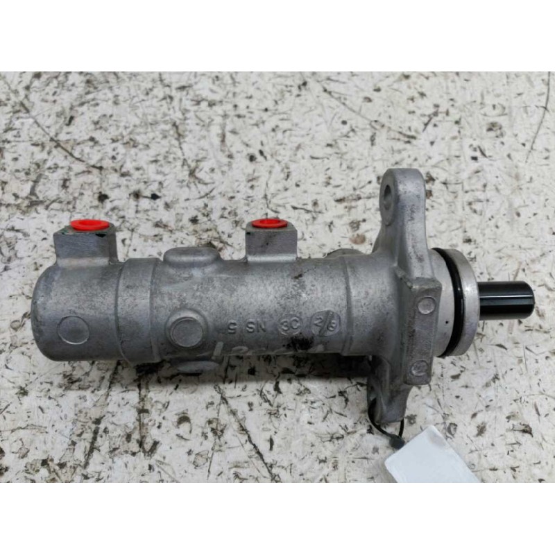 Recambio de bomba freno para kia carnival ii 2.9 cdri ex referencia OEM IAM 2