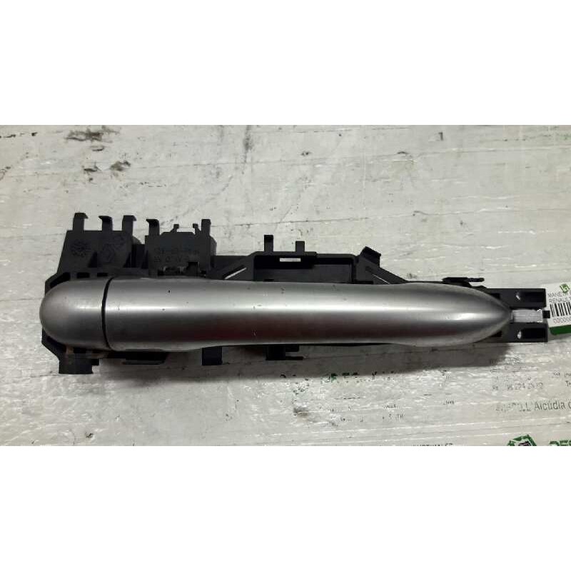 Recambio de maneta exterior trasera izquierda para renault megane ii berlina 5p confort expression referencia OEM IAM 8200028463