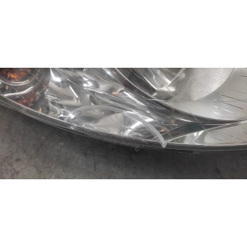 Recambio de faro derecho para mercedes-benz clase a (w169) 1.5 cat referencia OEM IAM A1698200261  