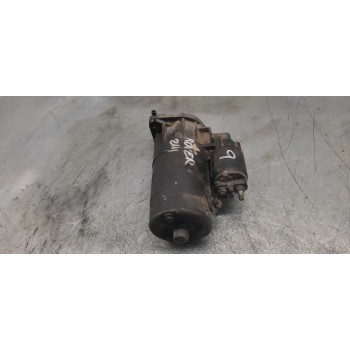 Recambio de motor arranque para nissan serena (c23m) 2.3 diesel referencia OEM IAM 9000331424 BOSCH 9 DIENTES