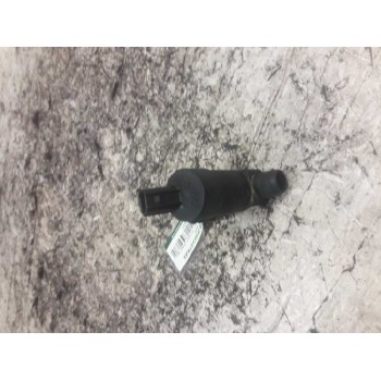 Recambio de bomba limpia para volvo xc70 2.4 d awd ocean race referencia OEM IAM  2 PINS 