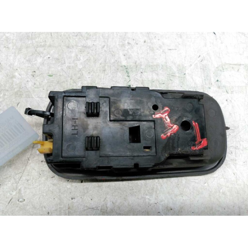 Recambio de maneta interior trasera izquierda para nissan terrano/terrano.ii (r20) se (5-ptas.) referencia OEM IAM - Blanco 2