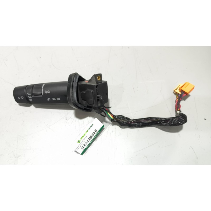 Recambio de mando intermitentes para man tgx 18.xxx 12.4 diesel referencia OEM IAM 81255090194  