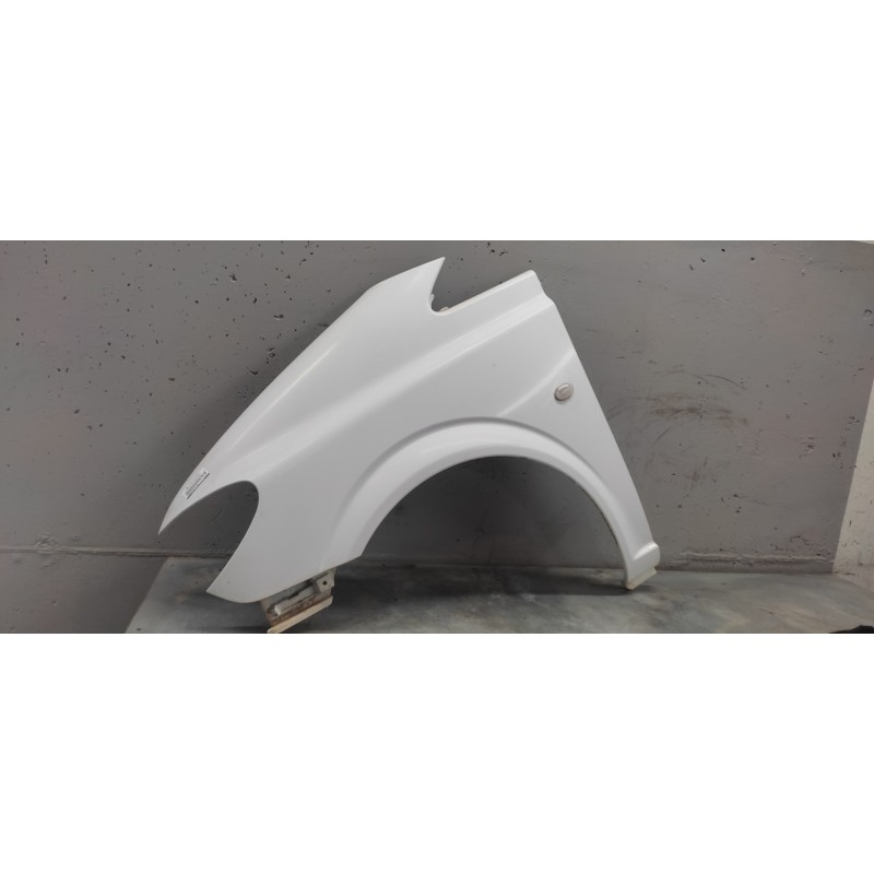 Recambio de aleta delantera izquierda para mercedes-benz vito kasten (639) 2.1 cdi referencia OEM IAM - Blanco 2