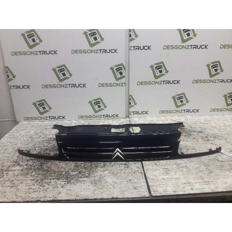 Recambio de rejilla delantera central para citroën saxo 1.5 d image referencia OEM IAM 9617745277 - Azul 2
