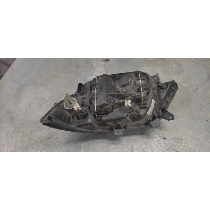 Recambio de faro derecho para mercedes-benz sprinter (w901,w903) combi 2.3 cat referencia OEM IAM A9018201561 2