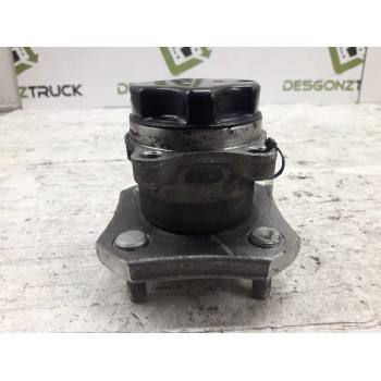 Recambio de buje trasero izquierdo para nissan nv 200 (m20) evalia premium referencia OEM IAM   
