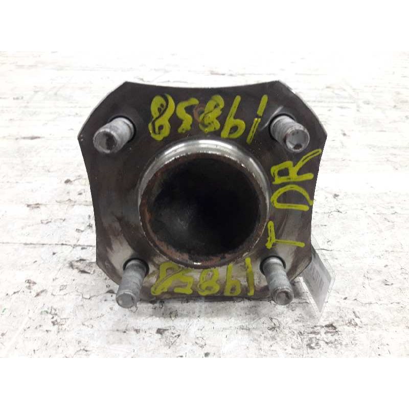 Recambio de buje trasero derecho para nissan nv 200 (m20) evalia premium referencia OEM IAM   