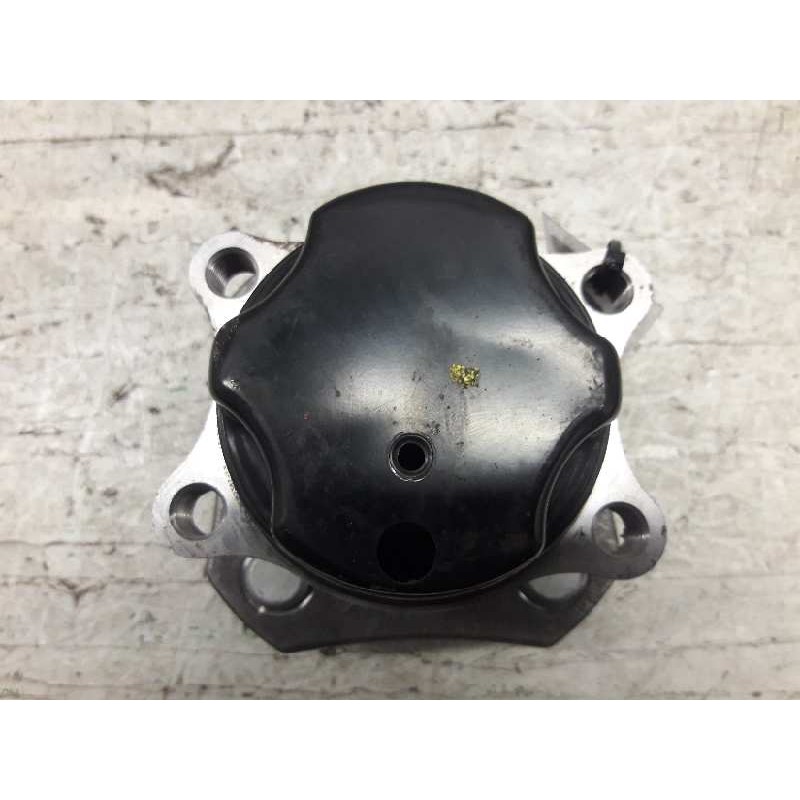 Recambio de buje trasero derecho para nissan nv 200 (m20) evalia premium referencia OEM IAM - Blanco 2