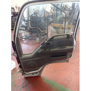 Recambio de puerta delantera derecha para isuzu npr npr 77 g referencia OEM IAM   