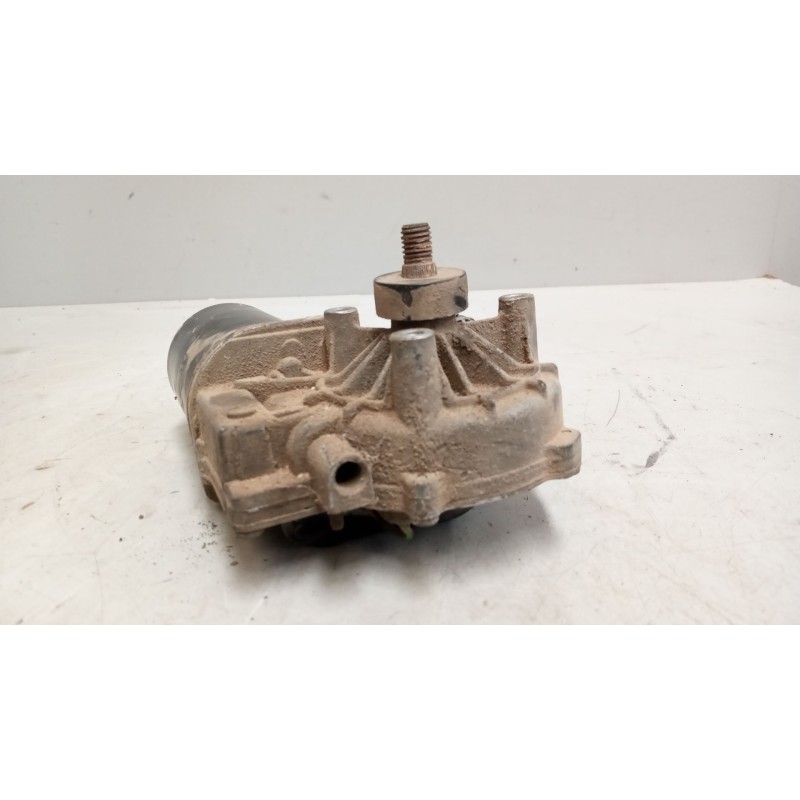 Recambio de motor limpia delantero para volvo fh 440 12.8 diesel referencia OEM IAM 20442878 - Blanco 2
