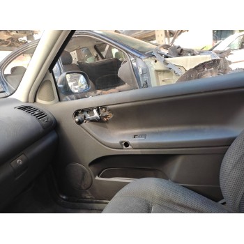volkswagen polo berlina (6n2) del año 2000