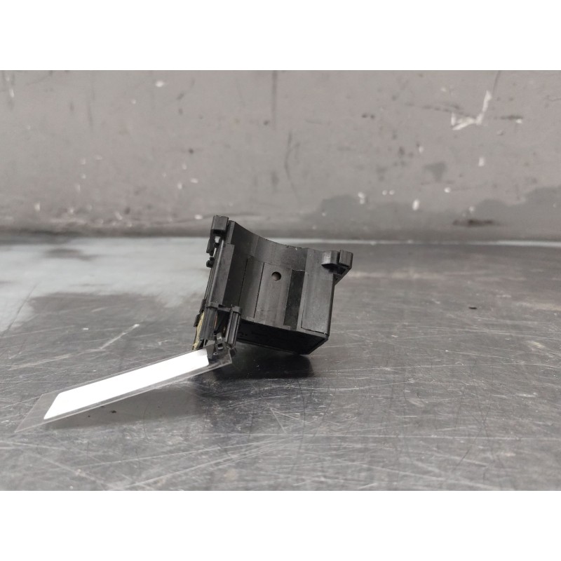 Recambio de mando limpia para renault espace iv (jk0) dynamique referencia OEM IAM 8200012245 34447701AX 2