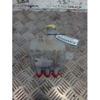 Recambio de deposito liquido de frenos para nissan cabstar e cabina simple cabina individual referencia OEM IAM   
