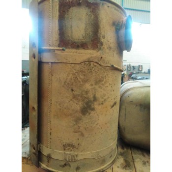 Recambio de silenciador trasero para volvo fm 12 asta 2001 12.1 diesel (d12d420) referencia OEM IAM 21068809  