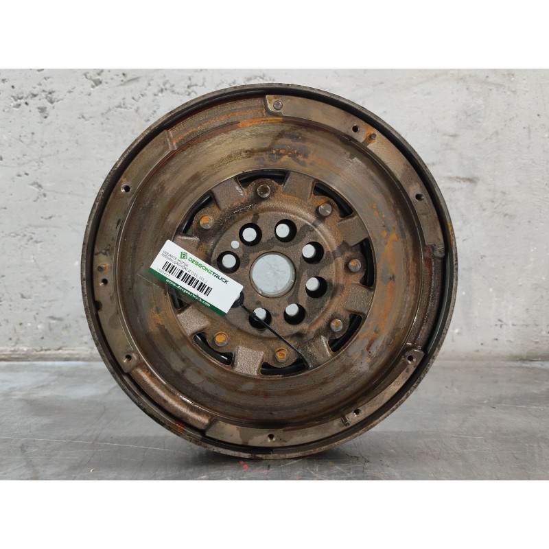 Recambio de volante motor para nissan qashqai ii (j11, j11_) 1.6 dci referencia OEM IAM   