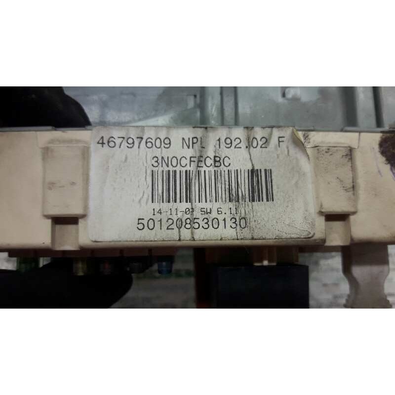 Recambio de caja reles / fusibles para fiat stilo (192) 1.9 jtd / 1.9 jtd 115 active referencia OEM IAM 46797609 - Azul 3