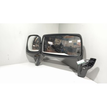 RETROVISOR IZQUIERDO 