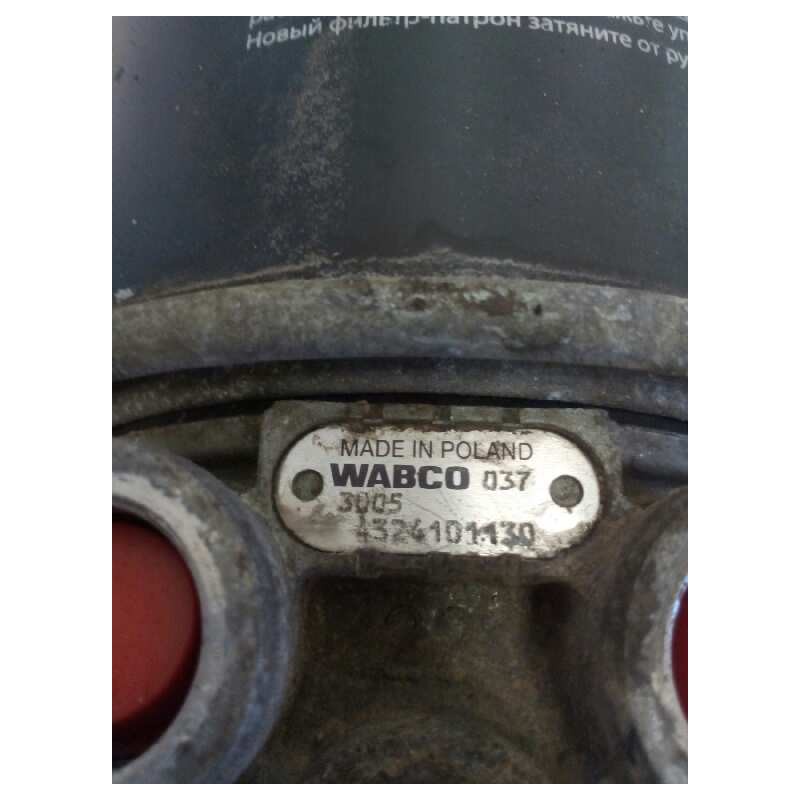 Recambio de valvula aire para man tgx 18.480 fg / 4x2 bl xl referencia OEM IAM 4324101130  VALVULA SECADORA - Blanco 2