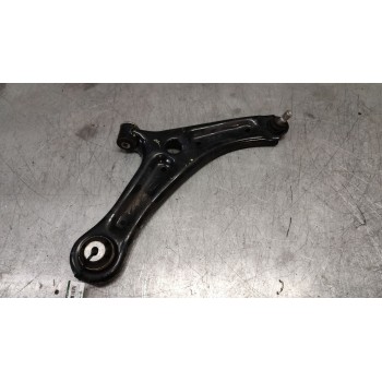 BRAZO SUSPENSION INFERIOR DELANTERO DERECHO 