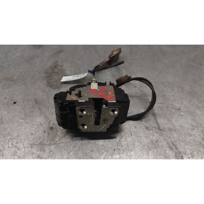 Recambio de cerradura puerta trasera derecha para nissan note (e11e) acenta referencia OEM IAM  3 PINS - Rojo 4
