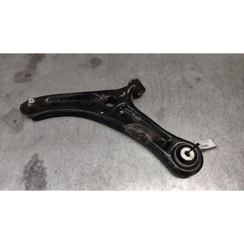 Recambio de brazo suspension inferior delantero izquierdo para ford ecosport 1.0 ecoboost referencia OEM IAM   