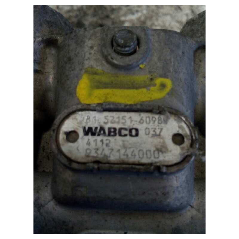 Recambio de valvula aire para man tgx 18.480 fg / 4x2 bl xl referencia OEM IAM 81521516098 9347144000 VALVULA CUADRUPLE - Blanco 2