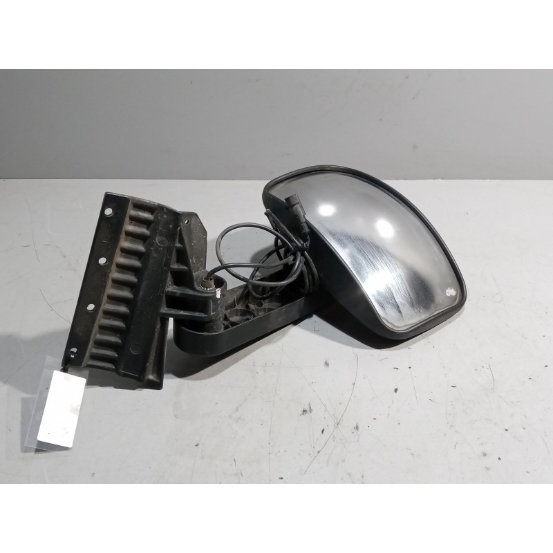 Recambio de retrovisor exterior frontal para iveco stralis (as) 12.9 diesel referencia OEM IAM   