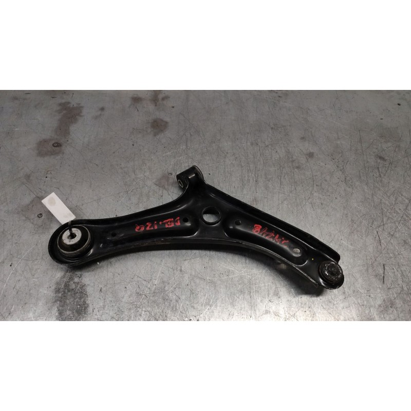 Recambio de brazo suspension inferior delantero izquierdo para ford ecosport 1.0 ecoboost referencia OEM IAM - Negro 3