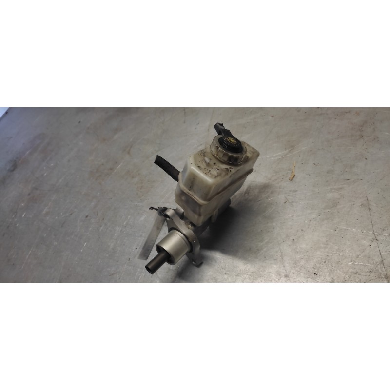 Recambio de bomba freno para bmw serie 3 compact (e46) 318td referencia OEM IAM 03350884781 - Negro 2