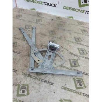 ELEVALUNAS DELANTERO IZQUIERDO MANUAL 
